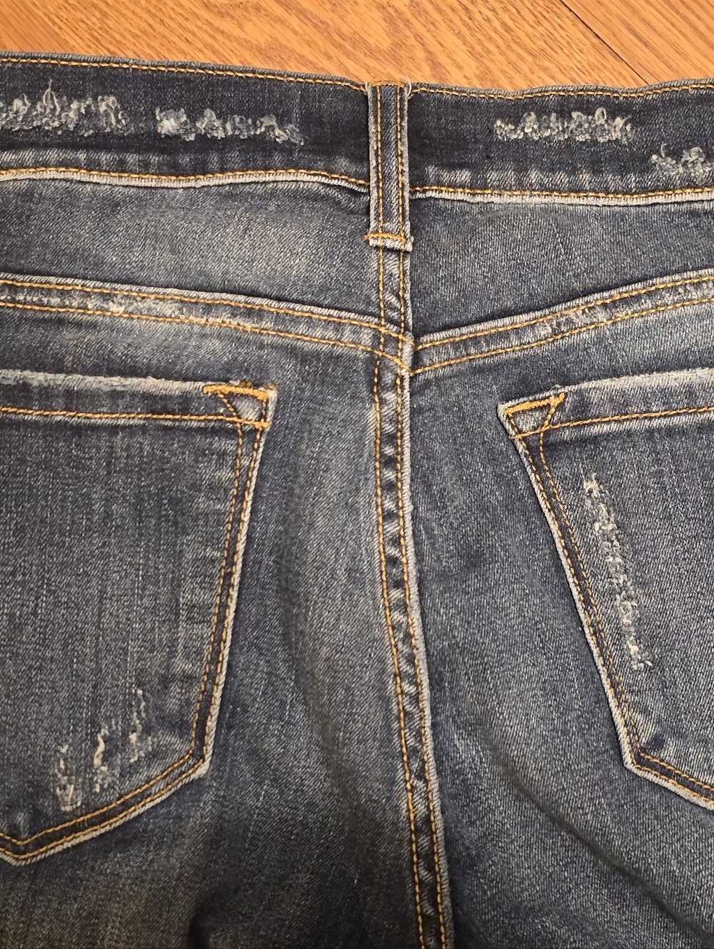 Kancan Women’s Shorts Sz 26 Dark Wash Distressed Destroyed Holes Denim Jean - Picture 7 of 14